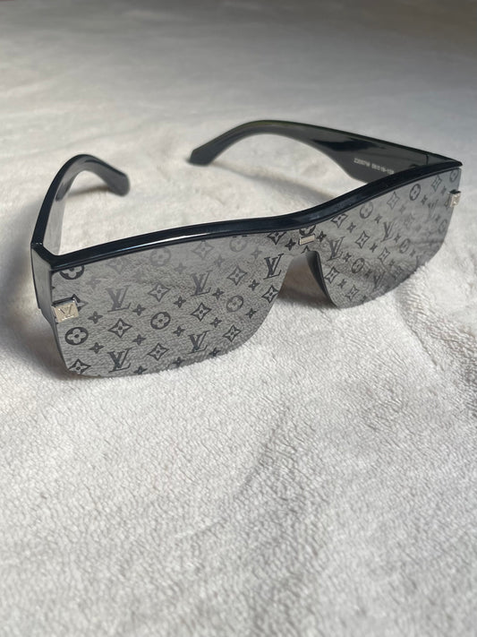 LV Glasses Black